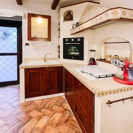 Villa Il Casaletto Di Romeo